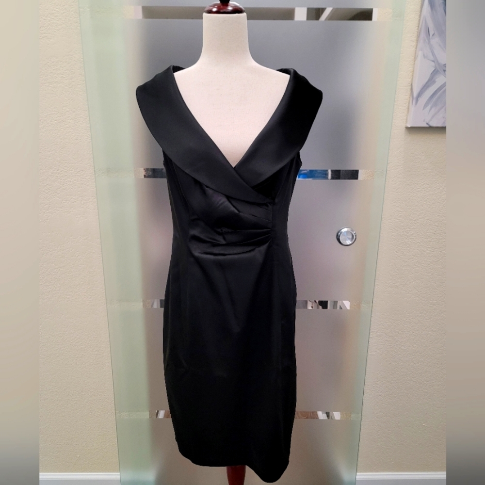 Kay Unger Elegant Faux Wrap Shawl Portrait Collar Dress Size 12
